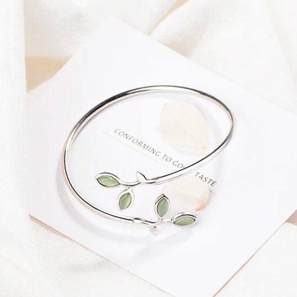 NEW 925 Sterling Silver Leaf Adjustable Cuff - Picture 6 of 6